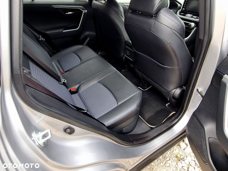 Toyota RAV4 2.5 Hybrid Selection 4x2 - 18