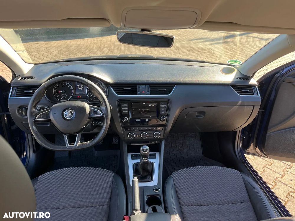 Skoda Octavia - 6