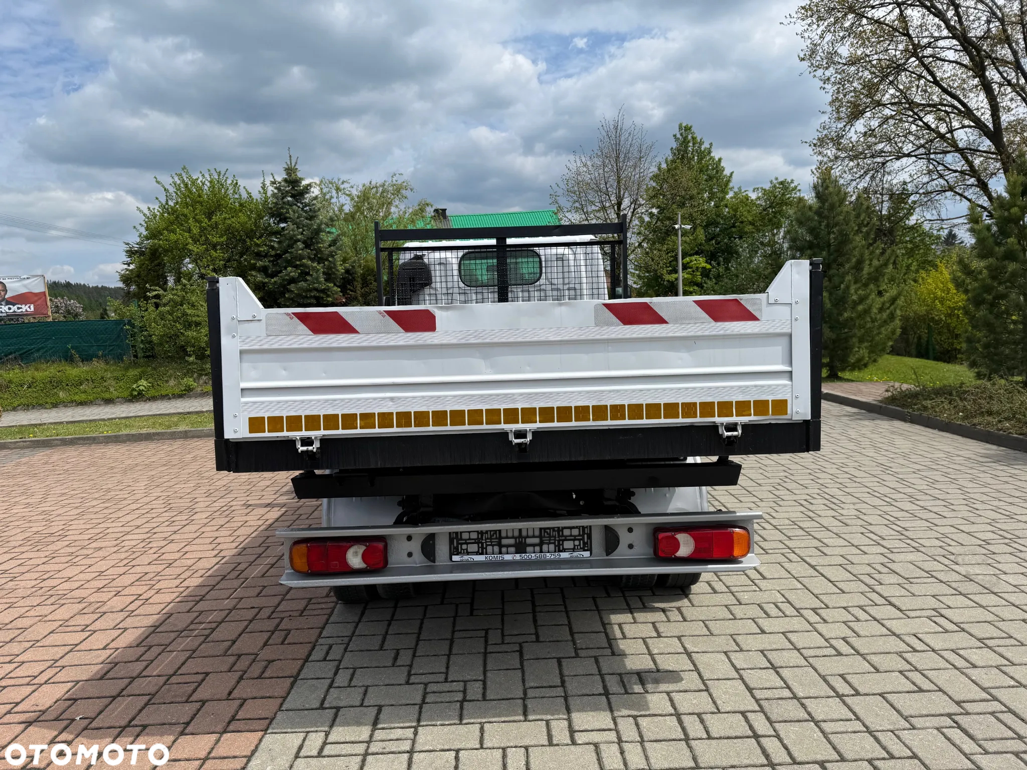 Nissan Cabstar - 6