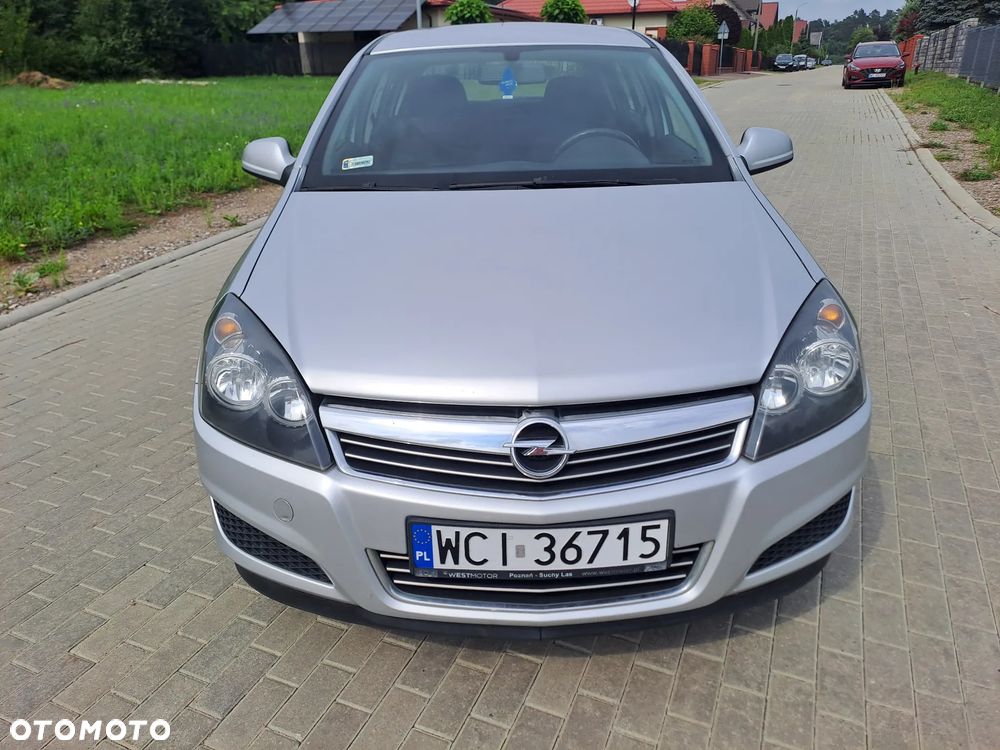 Opel Astra 1.6 Enjoy EU6 - 25