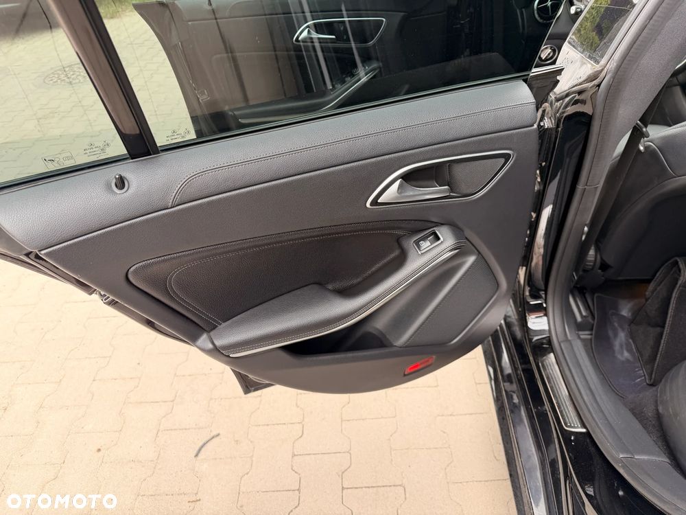 Mercedes-Benz CLA 220 (CDI) d 7G-DCT AMG Line - 36