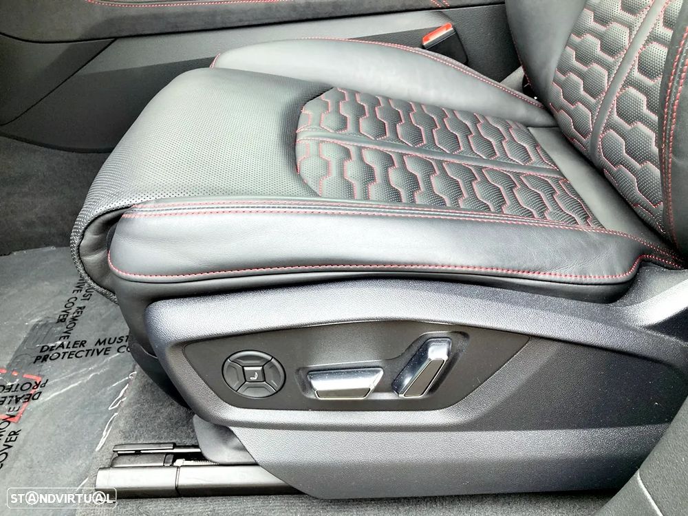 Audi RS Q8 4.0 TFSI quattro Tiptronic - 23