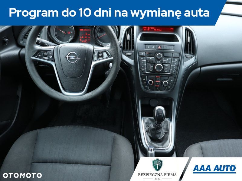 Opel Astra - 9