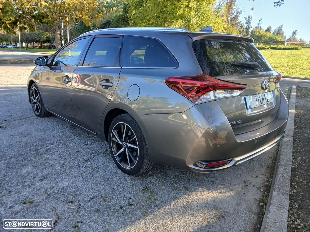 Toyota Auris Touring Sports 1.4 D-4D C.+P.Sport+Navi - 8
