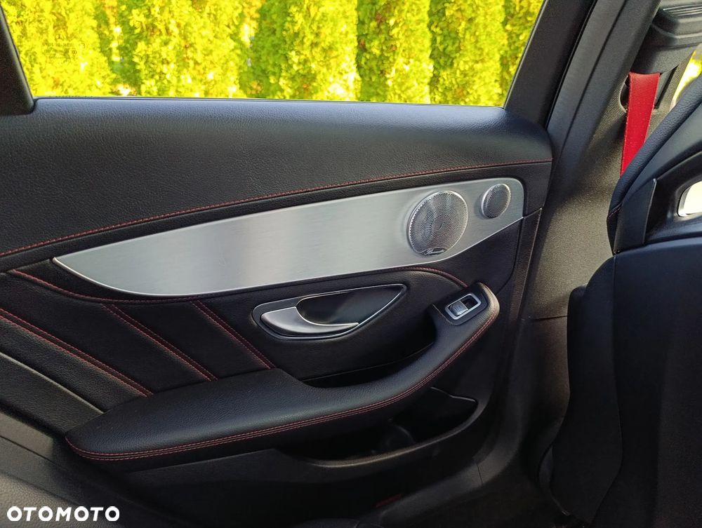 Mercedes-Benz Klasa C 450 AMG 4-Matic 7G-TRONIC - 14