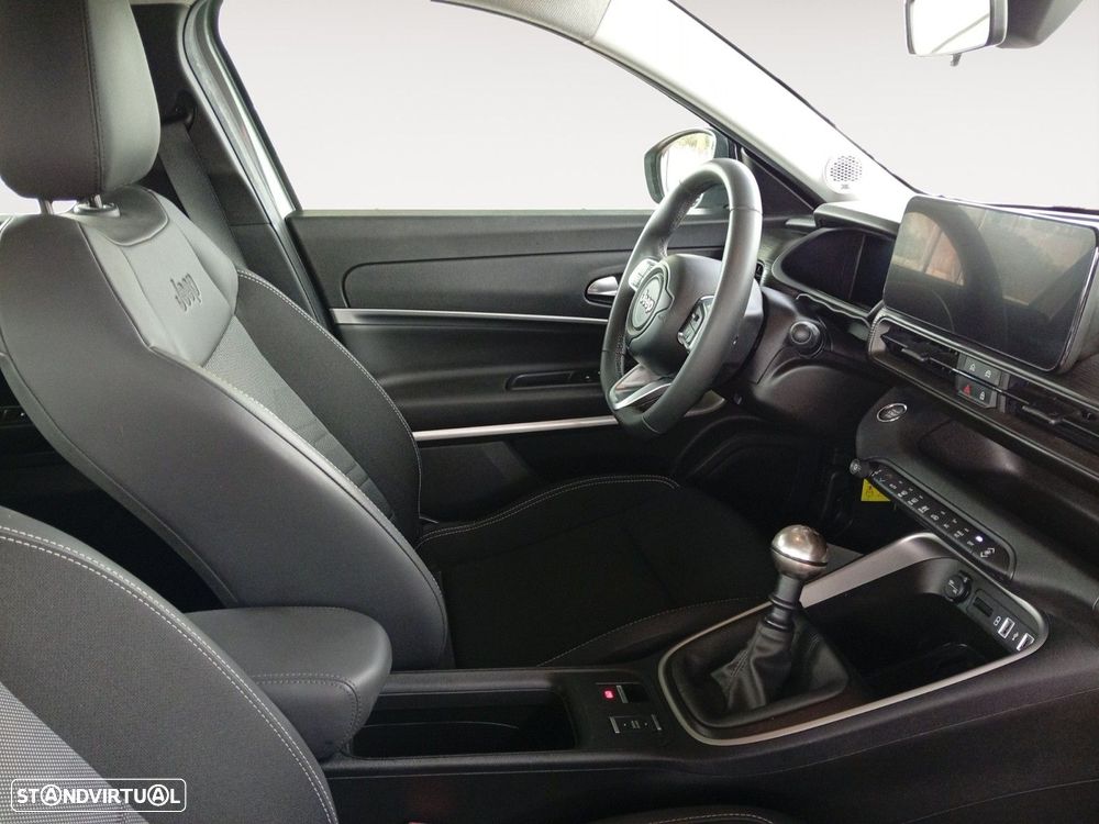 Jeep Avenger 1.2 GSE T3 Altitude - 15