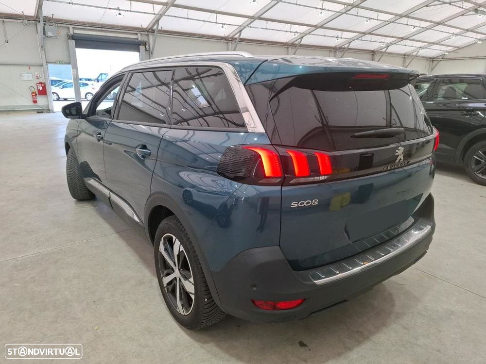 Peugeot 5008 1.2 PureTech Allure EAT8 - 2