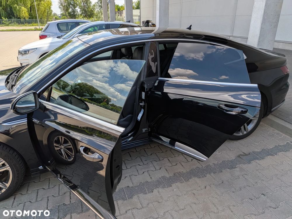 Volkswagen Arteon 2.0 TDI SCR R-Line DSG - 28