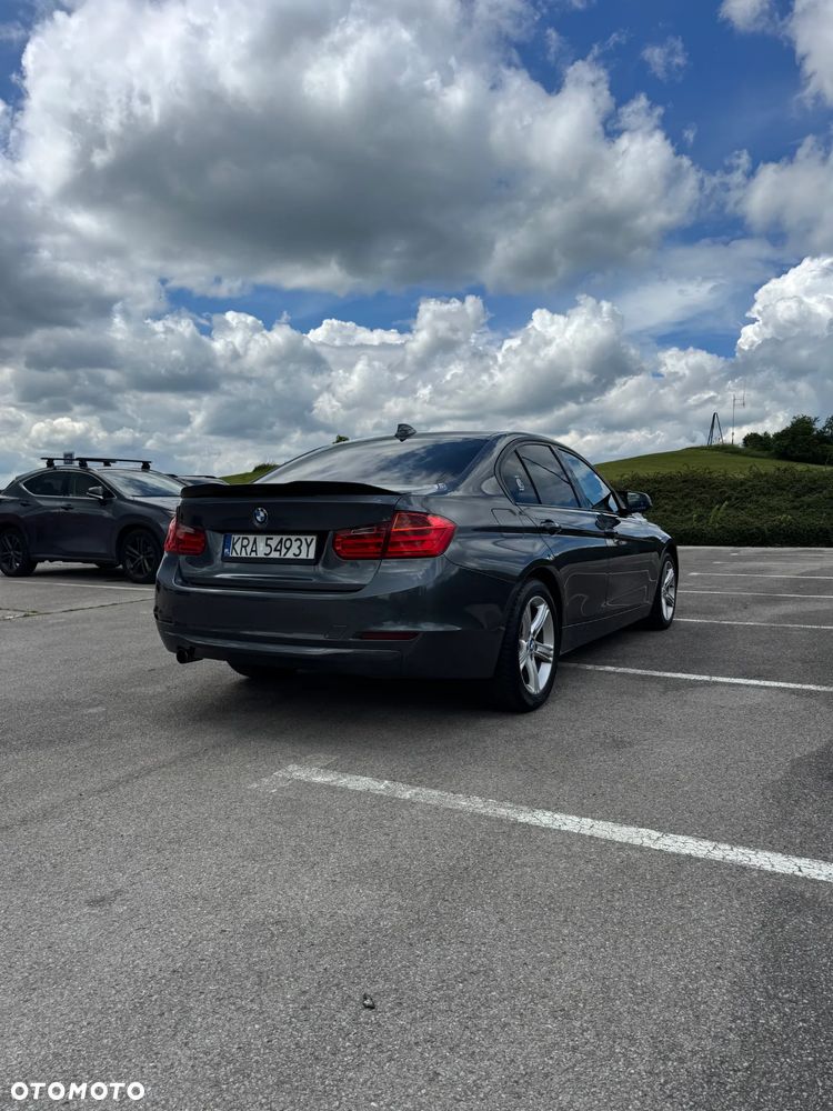 BMW Seria 3 - 7