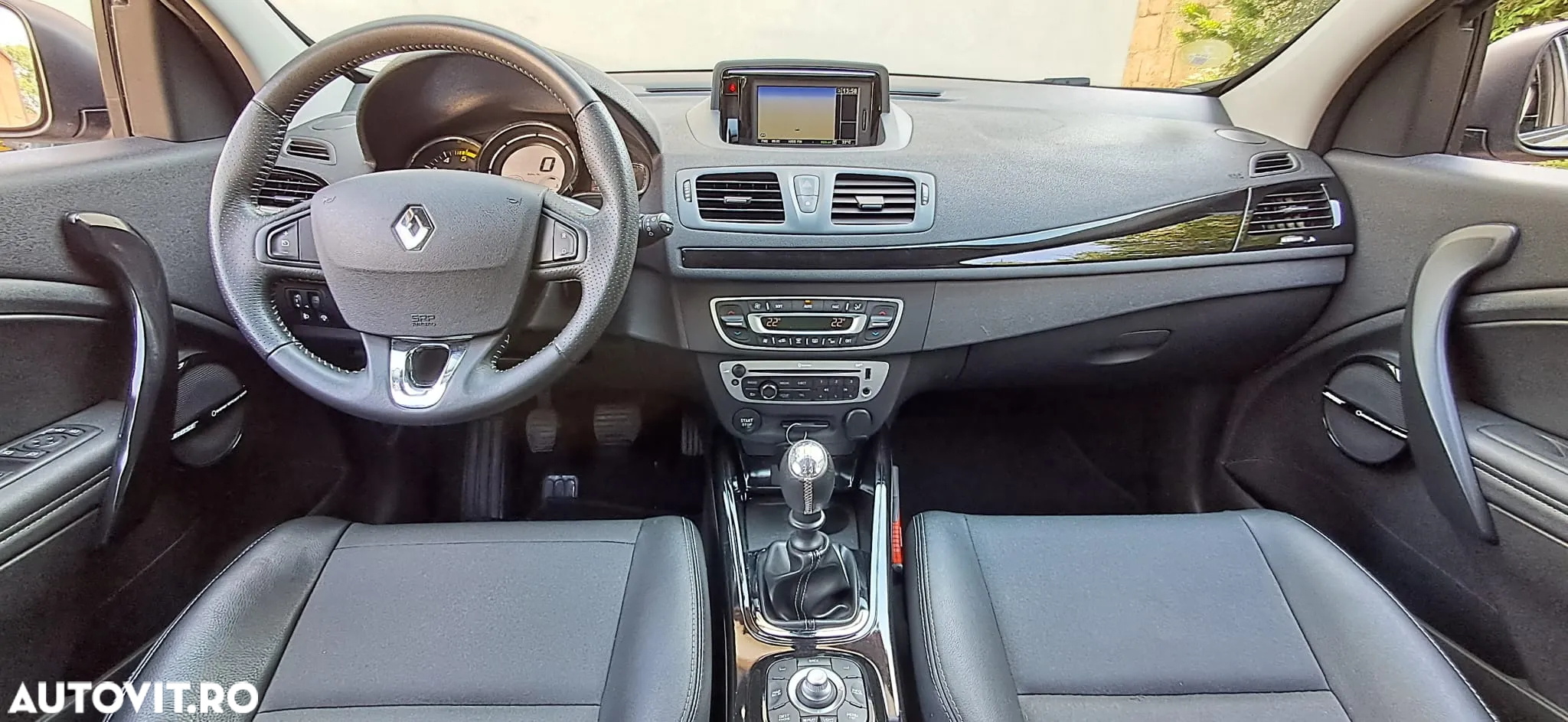 Renault Megane Grandtour ENERGY dCi 110 Start & Stopp Bose Edition - 5