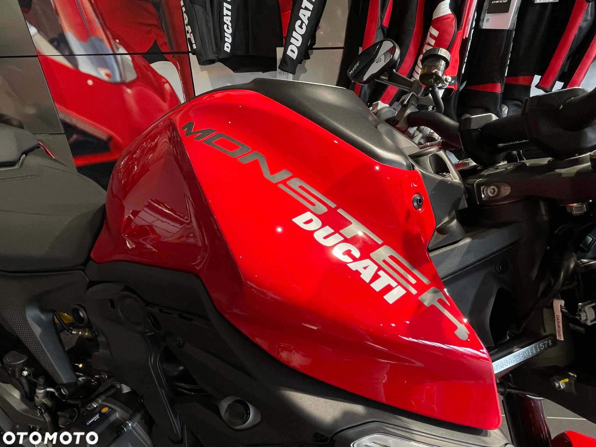 Ducati Monster - 5