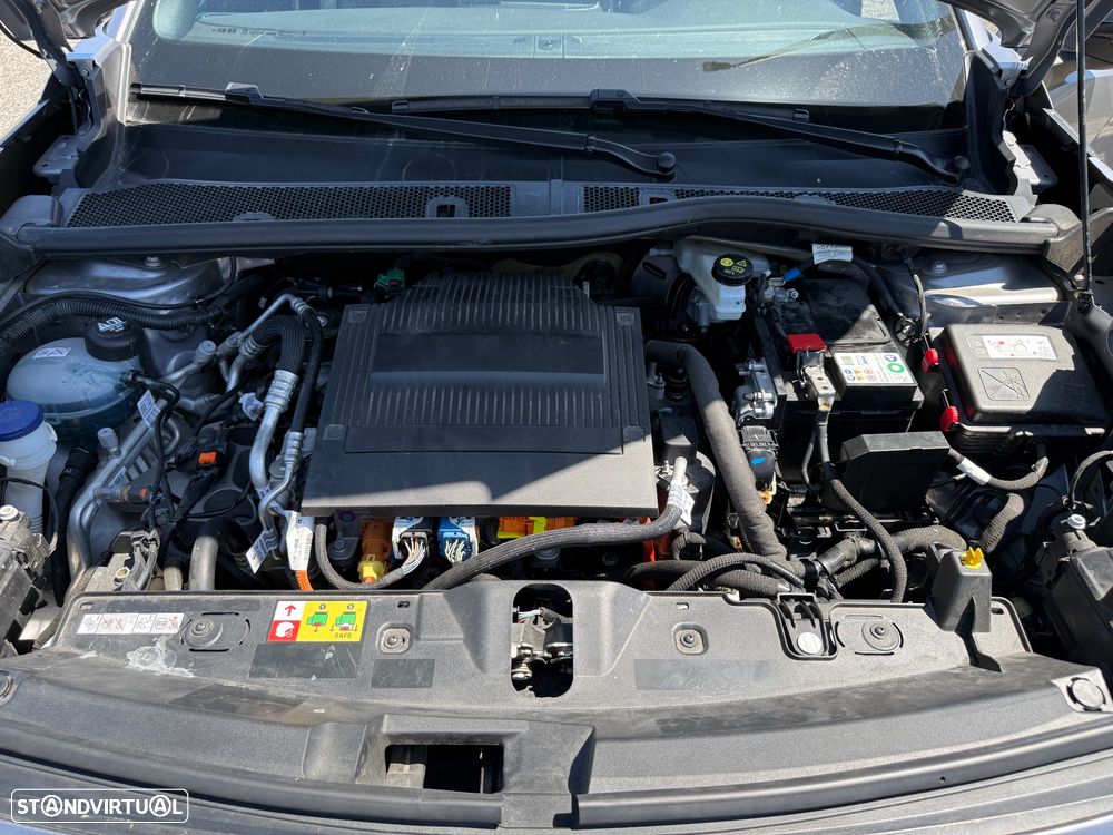 Peugeot e-2008 - 5