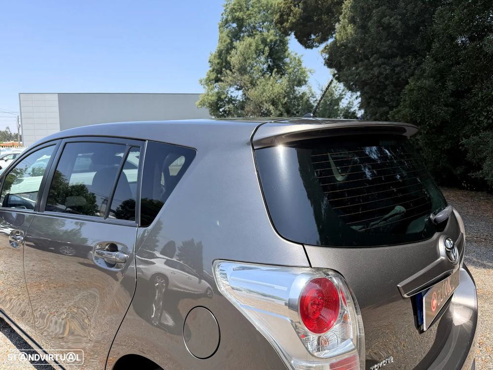 Toyota Verso 1.6 D-4D Comfort+GPS - 12