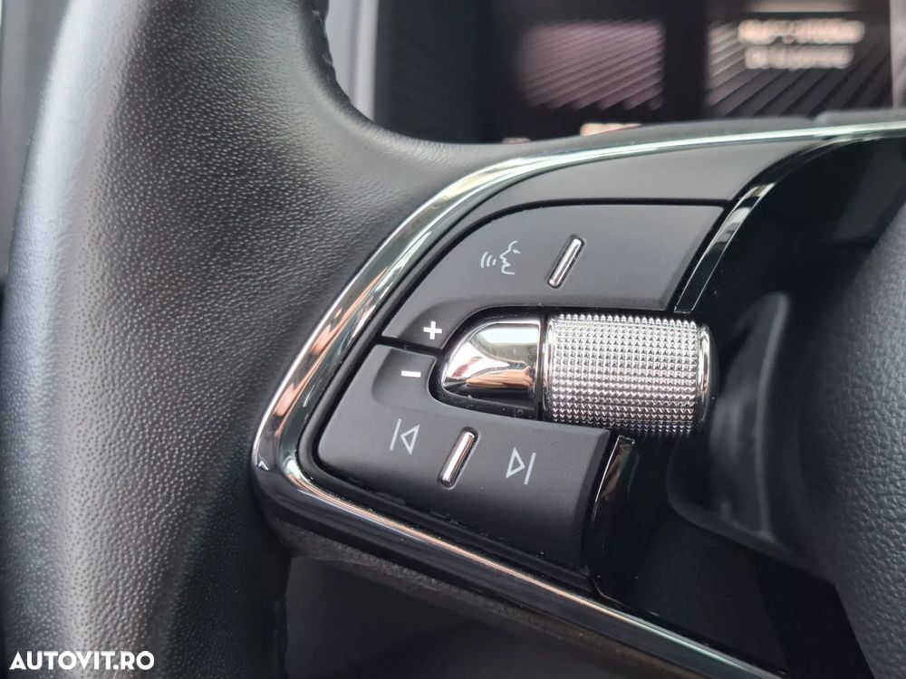 Skoda Karoq 1.5 TSI DSG Ambition - 30