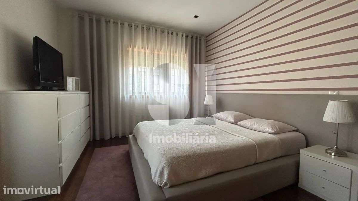 Moradia T3+1 Remodelada em Campo, Valongo - Grande imagem: 3/50