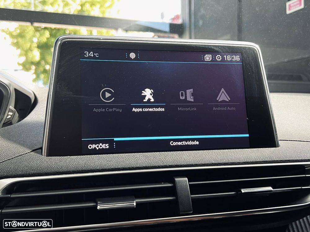 Peugeot 5008 1.5 BlueHDi Allure EAT8 - 26