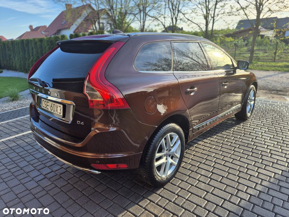 Volvo XC 60 - 4