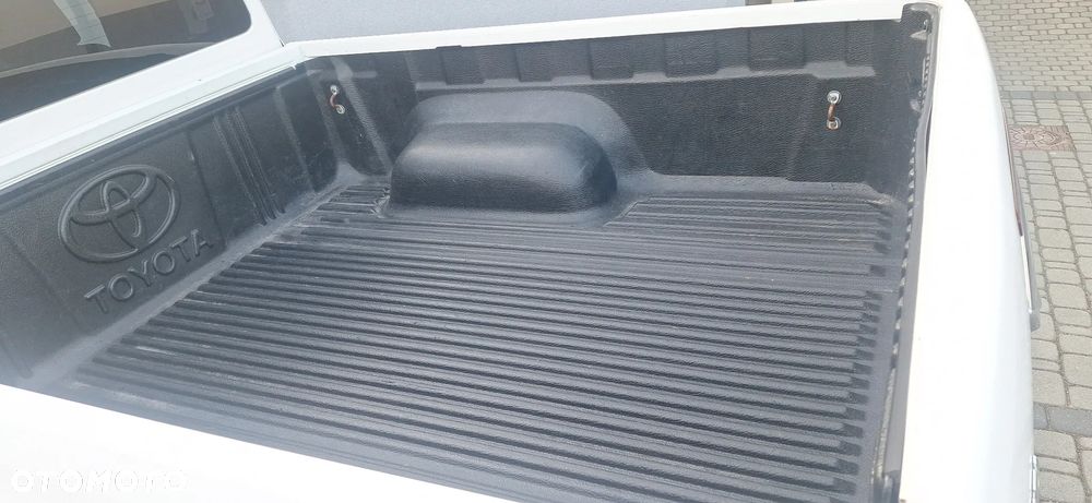Toyota Hilux 4x4 Extra Cab Duty Comfort - 11