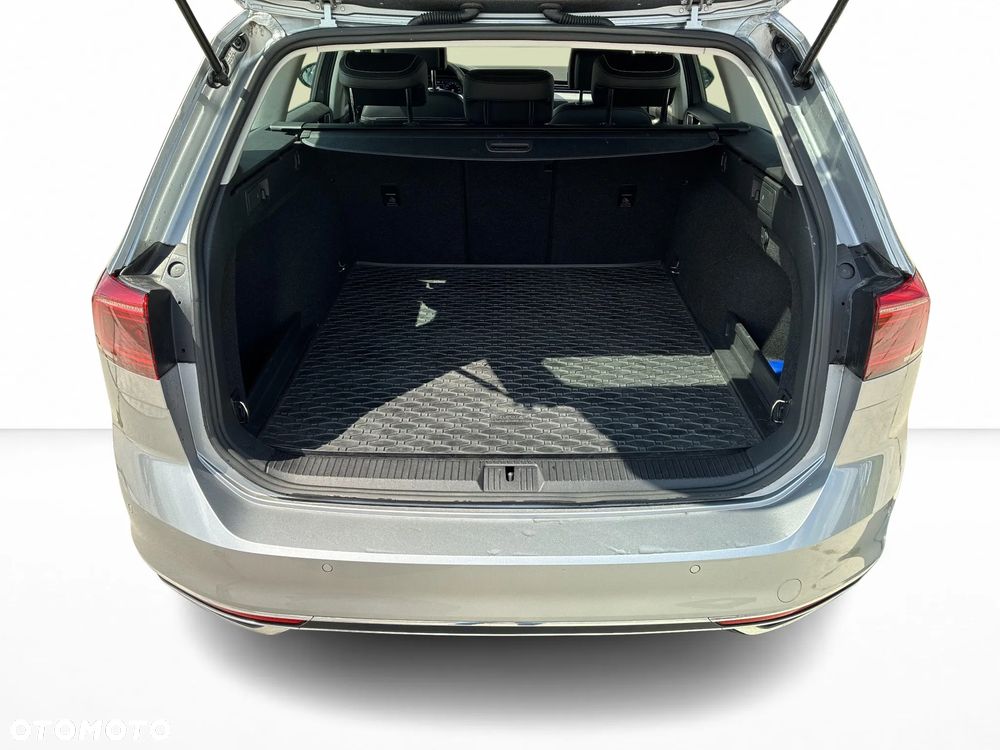 Volkswagen Passat 2.0 TSI Elegance DSG - 13
