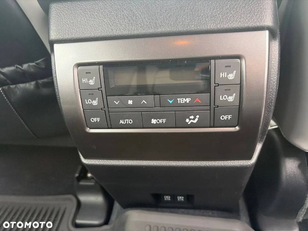 Lexus GX - 13