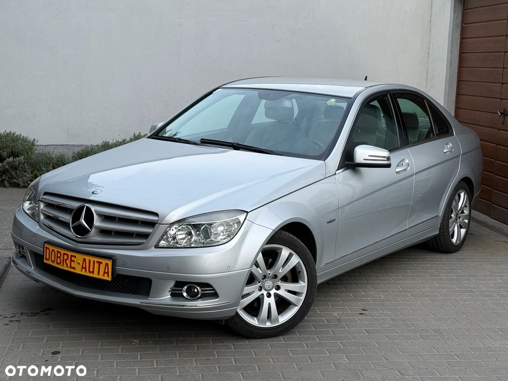 Mercedes-Benz Klasa C 180 T Kompressor Automatik BlueEFFICIENCY Avantgarde - 24