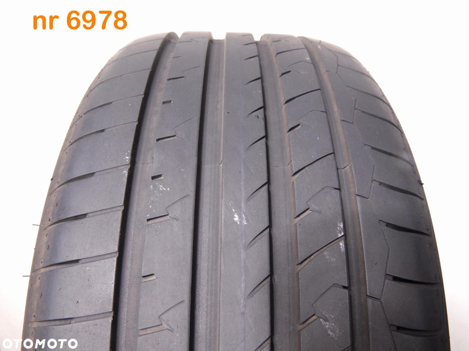 Dębica Presto UHP 2 225/45 R17 - 1