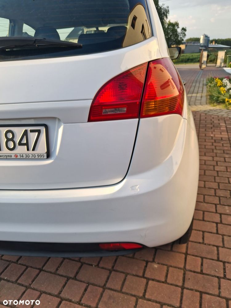 Kia Venga 1.4 S - 7