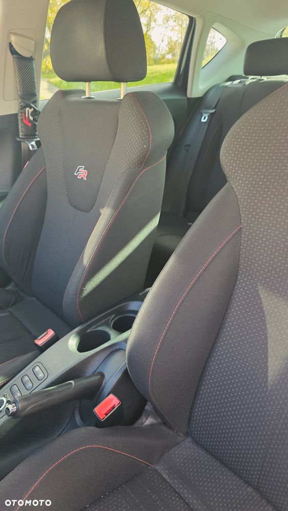 Seat Leon 2010 photo 5