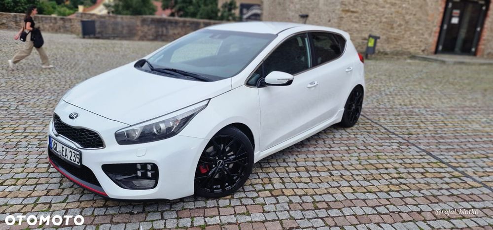 Kia Ceed 1.6 T-GDI GT - 5