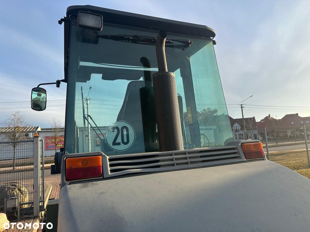 Kramer 521 / seria 2 - 19