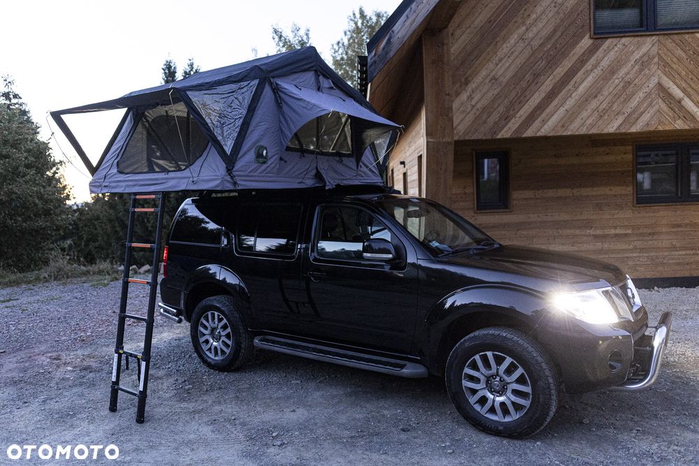 Nissan Pathfinder - 33