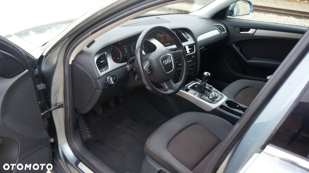 Audi A4 Allroad 2.0 TDI DPF - 10