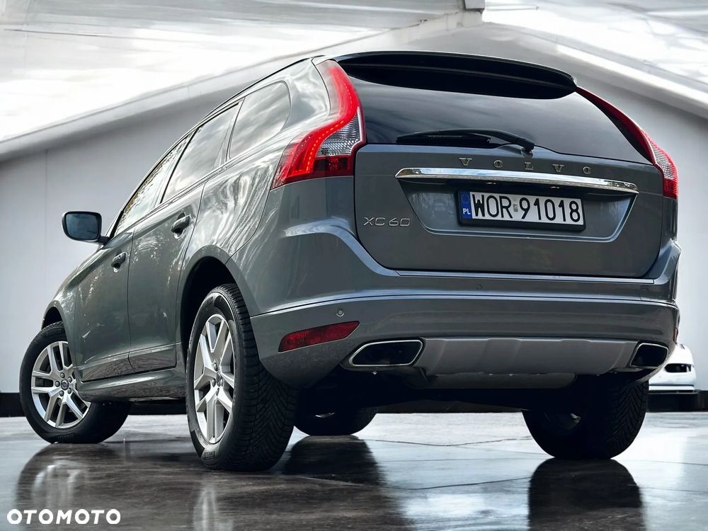 Volvo XC 60 D4 Momentum - 14