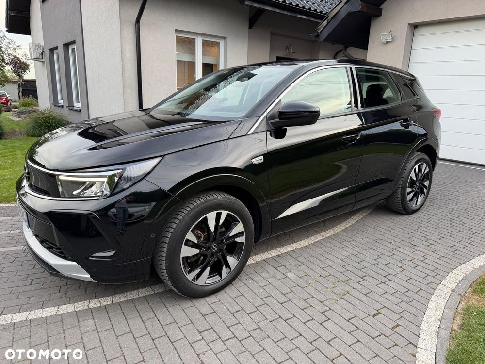 Opel Grandland 1.5 D Automatik Business Edition - 1