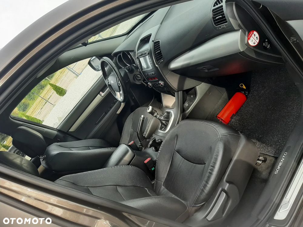 Kia Sorento - 6