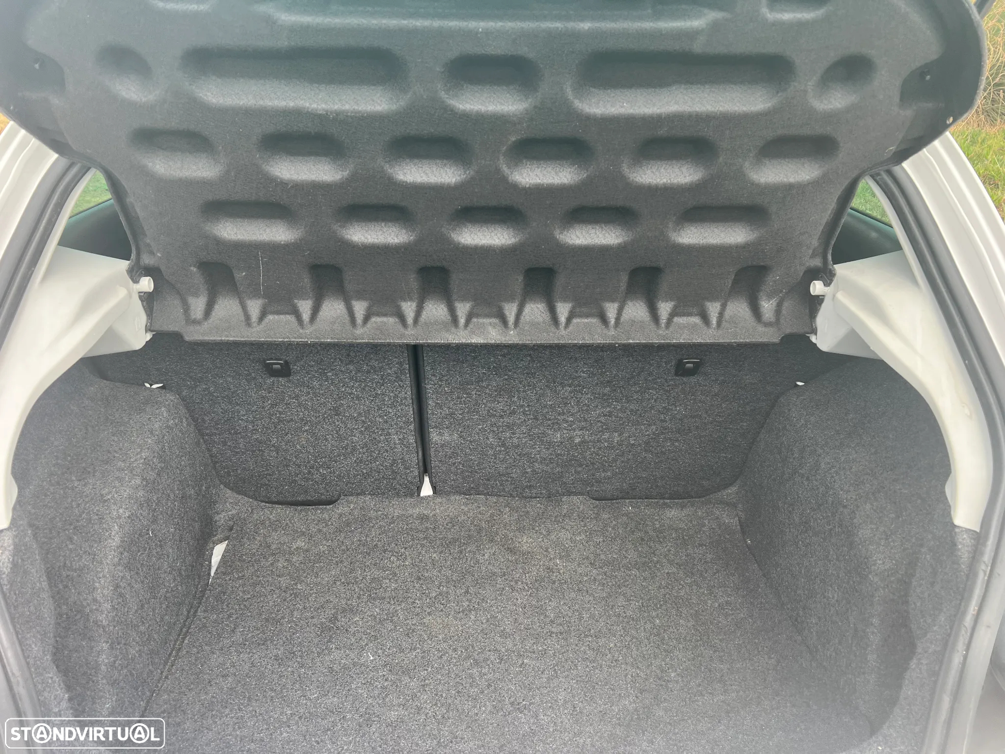 SEAT Ibiza 1.6 TDI Copa Plus DPF - 10