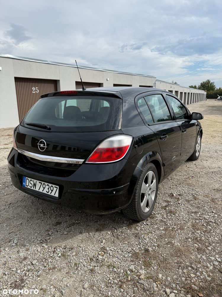 Opel Astra - 4