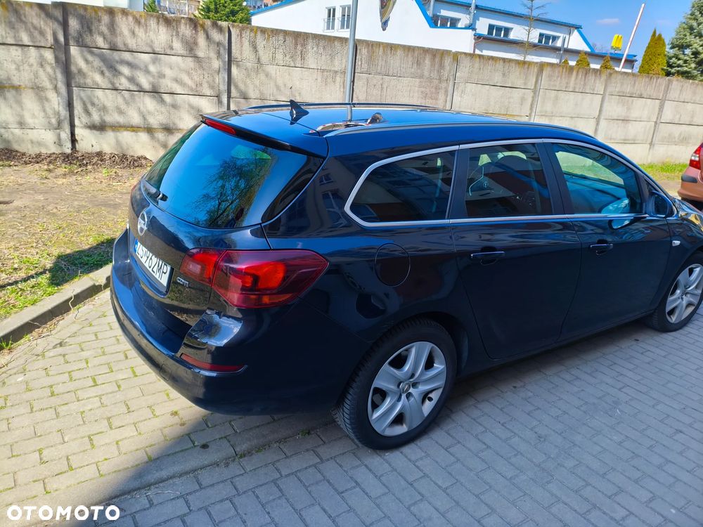 Opel Astra 2.0 CDTI Sport - 17