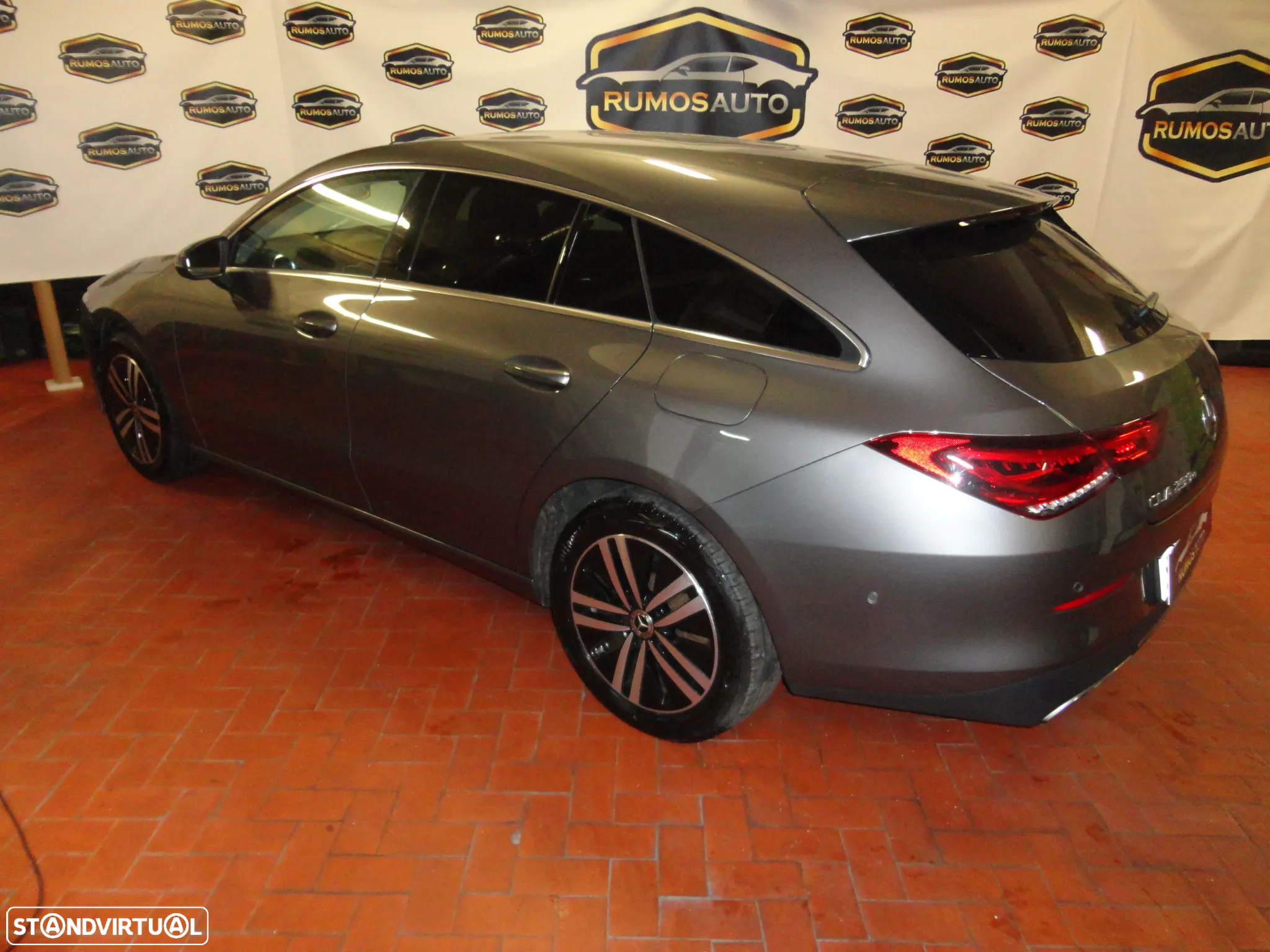 Mercedes-Benz CLA 250 e Shooting Brake Progressive - 6