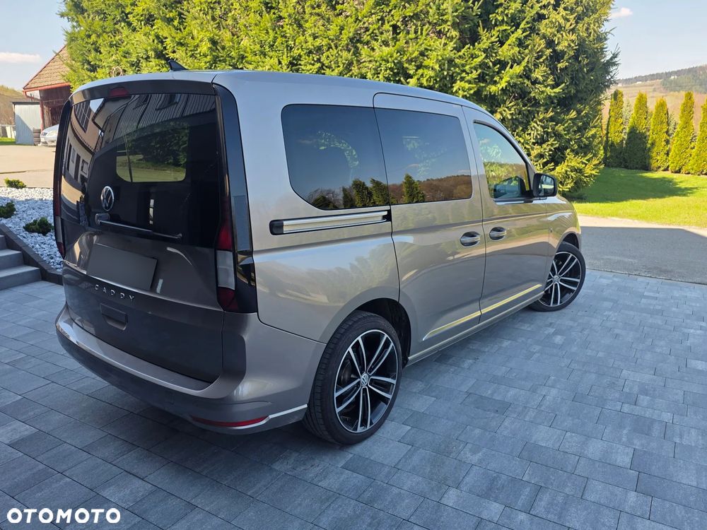 Volkswagen Caddy 2.0 TDI DSG - 4