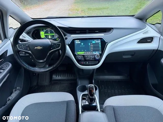 Chevrolet Bolt - 15