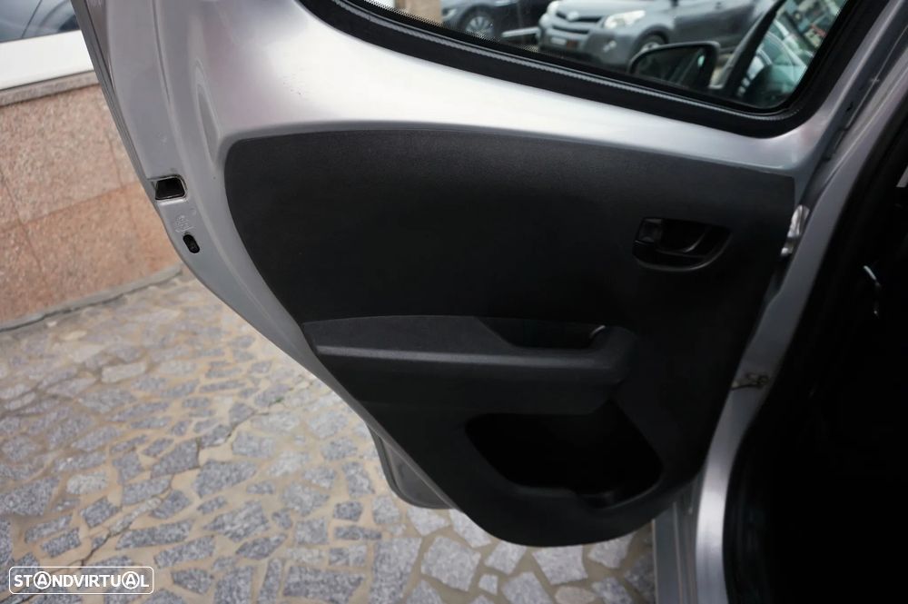 Peugeot 108 1.0 VTi Active ETG5 - 13