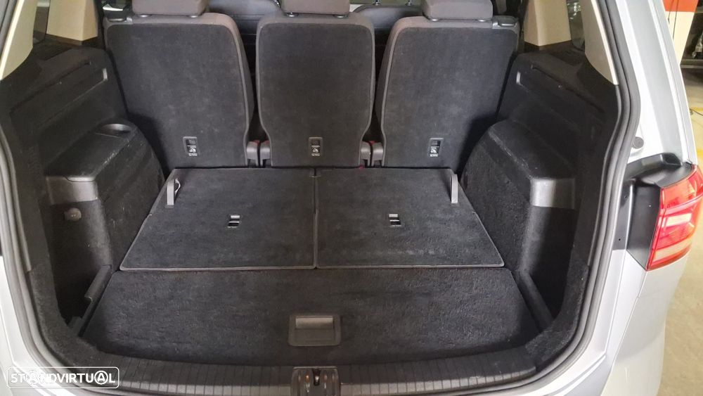 VW Touran 1.6 TDI Confortline - 13