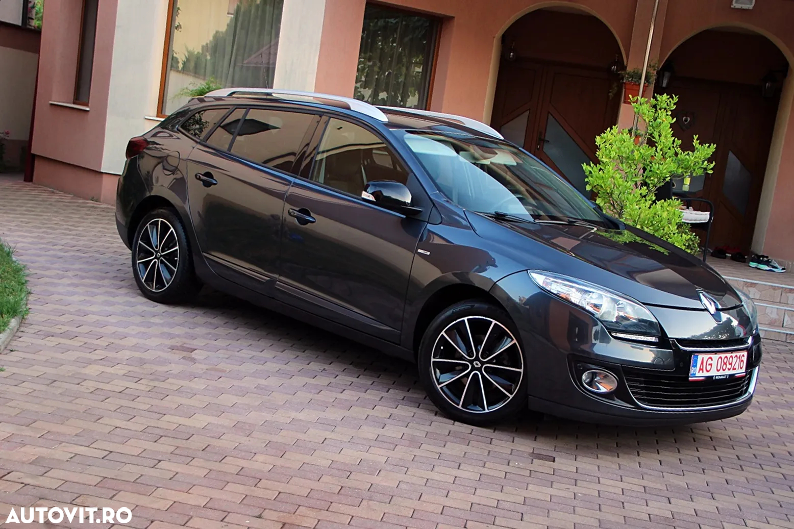 Renault Megane Grandtour ENERGY dCi 110 Start & Stopp Bose Edition - 11