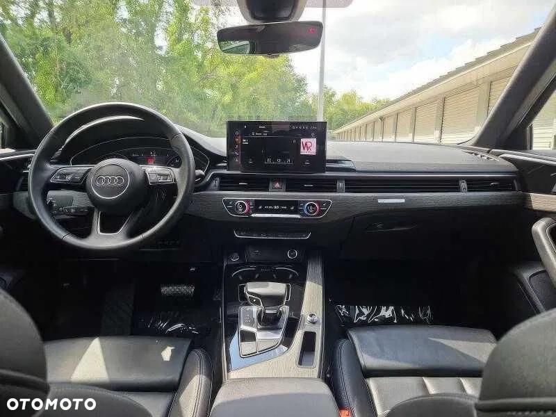 Audi A4 Limousine - 13