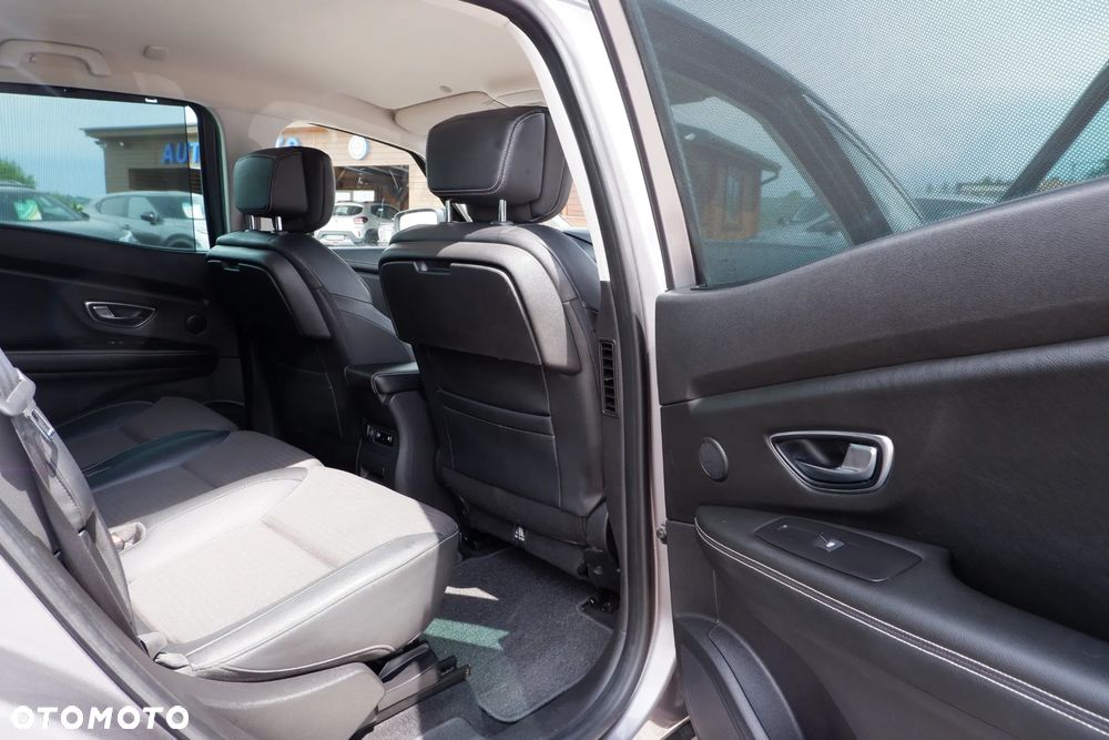 Renault Scenic dCi 110 EDC Bose Edition - 12