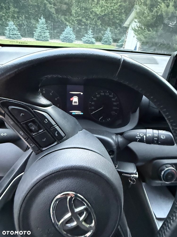 Toyota Yaris 1.5 Comfort - 10