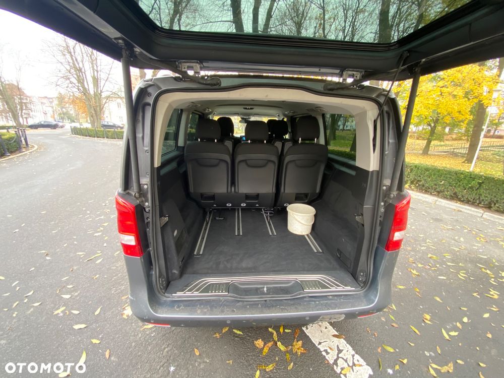 Mercedes-Benz Klasa V 220 d kompakt 9G-TRONIC Edition 2020 - 7