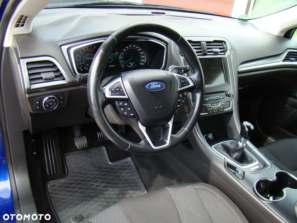 Ford Mondeo - 18