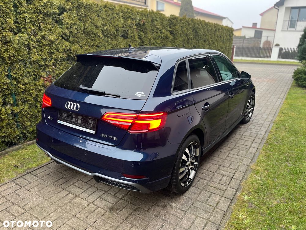 Audi A3 Sportback 35 TFSI S line - 9